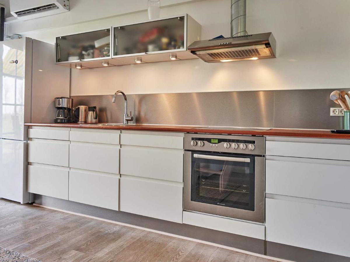5 Person Holiday Home In AÅkirkeby 外观 照片